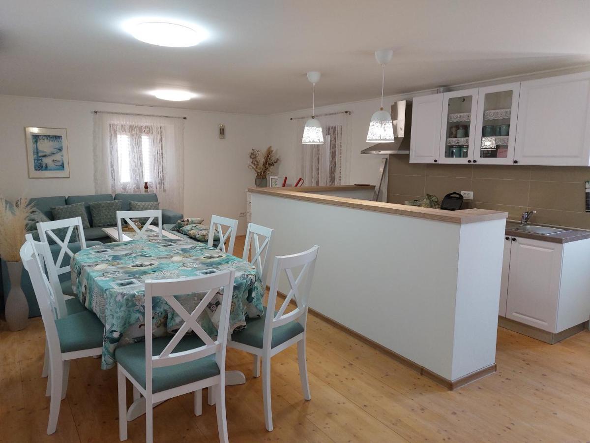 Apartment Bellavista Grožnjan 外观 照片